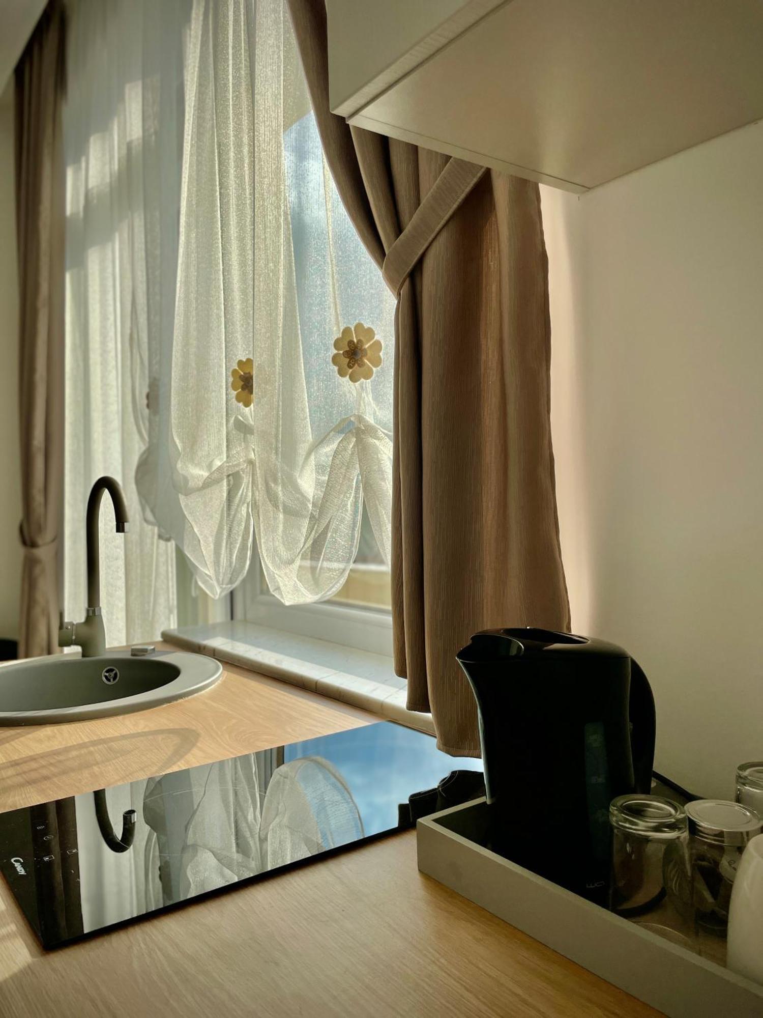 Casa Bursucilor Privatunterkunft Mosnita Noua